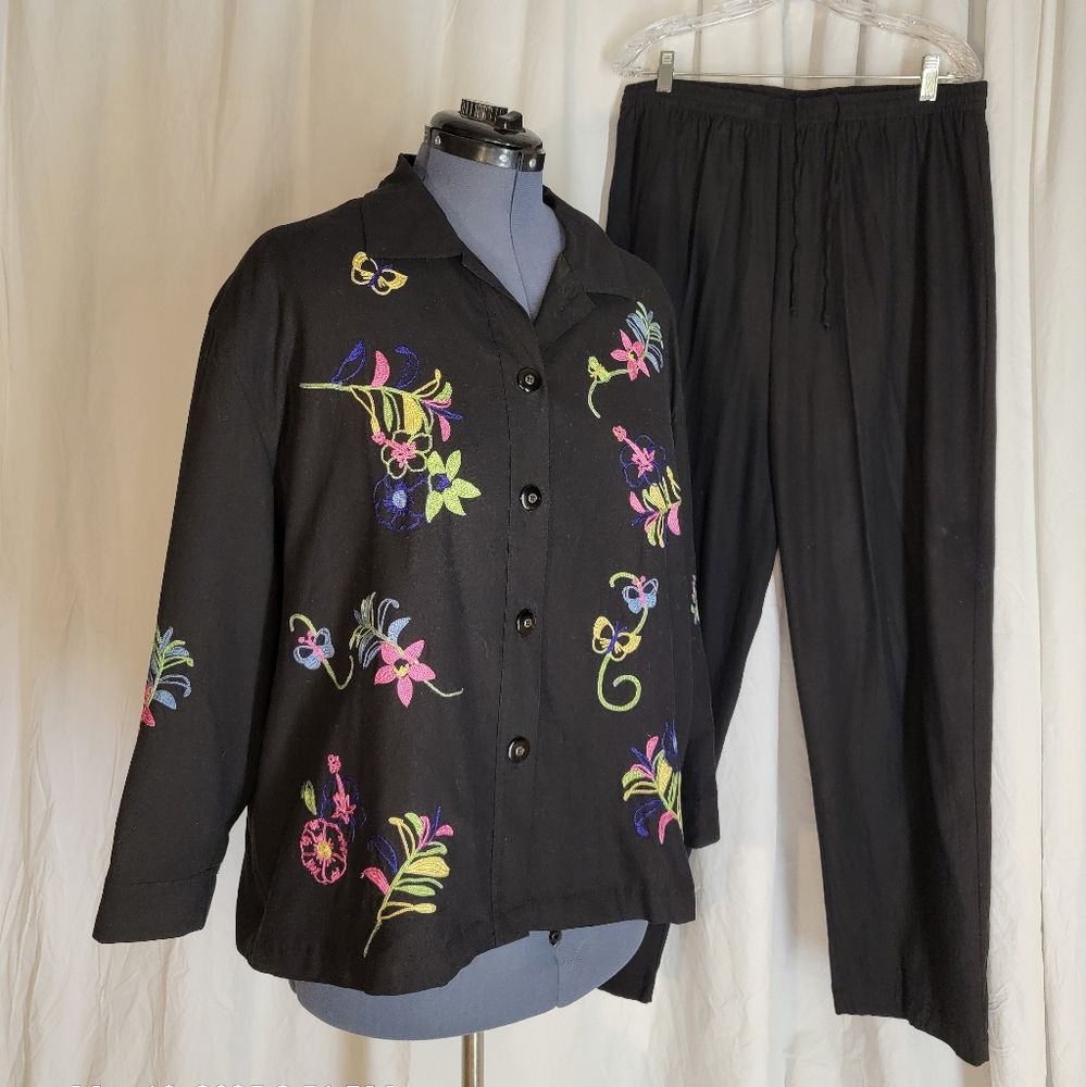 Silk Embroidered Black Shirt Jacket & Flowy Pants Set - Kensington Lane